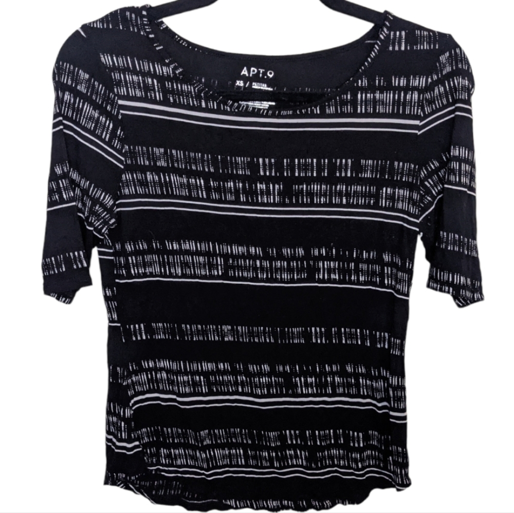 Apt. 9 Women's Petite Black Striped Top, Size XS 🖤